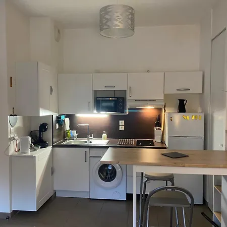 4 Personnes A 3 Mns De La Avec Jardin * פורנישי