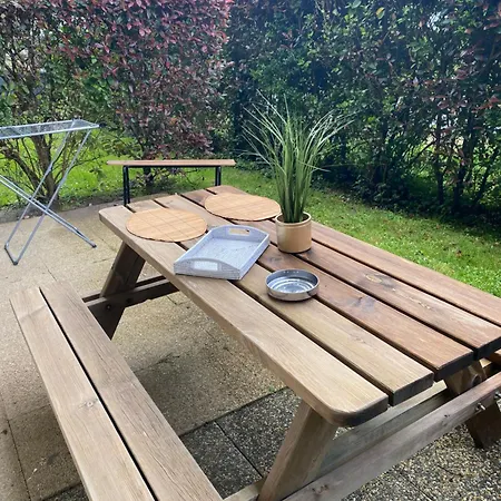 4 Personnes A 3 Mns De La Avec Jardin דירה *