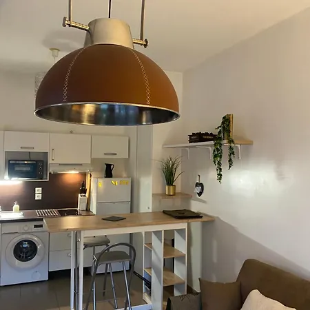 4 Personnes A 3 Mns De La Avec Jardin